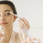 5 Cara Makeup Pada Kulit yang Terbakar Sinar Matahari