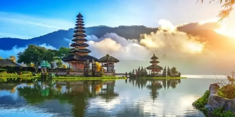 Danau Batur, Surga Tersembunyi dengan Pesona Mistis yang Dimilikinya