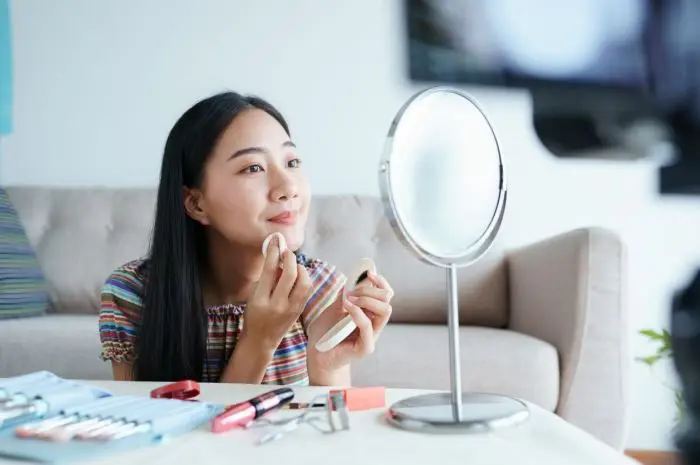 10 Teknik Dasar Makeup yang Harus Dikuasai